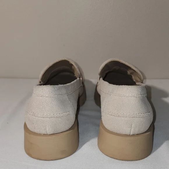Dolce Vita Beige Loafers - Picture 4 of 8